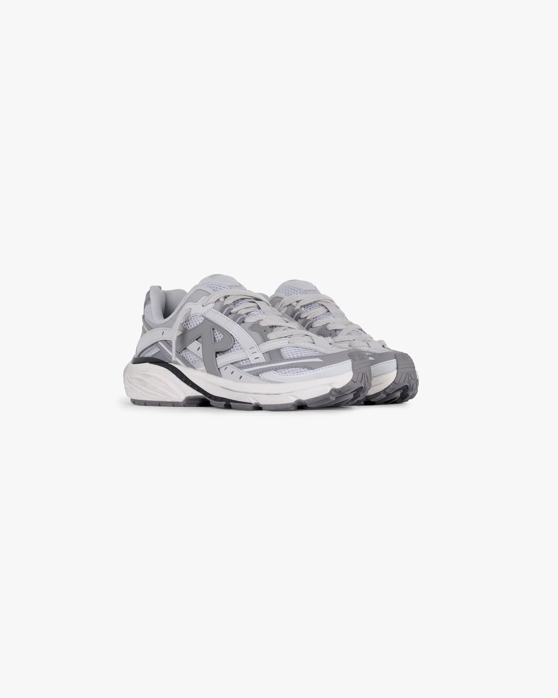 Storm Runner - Ultimate Grey