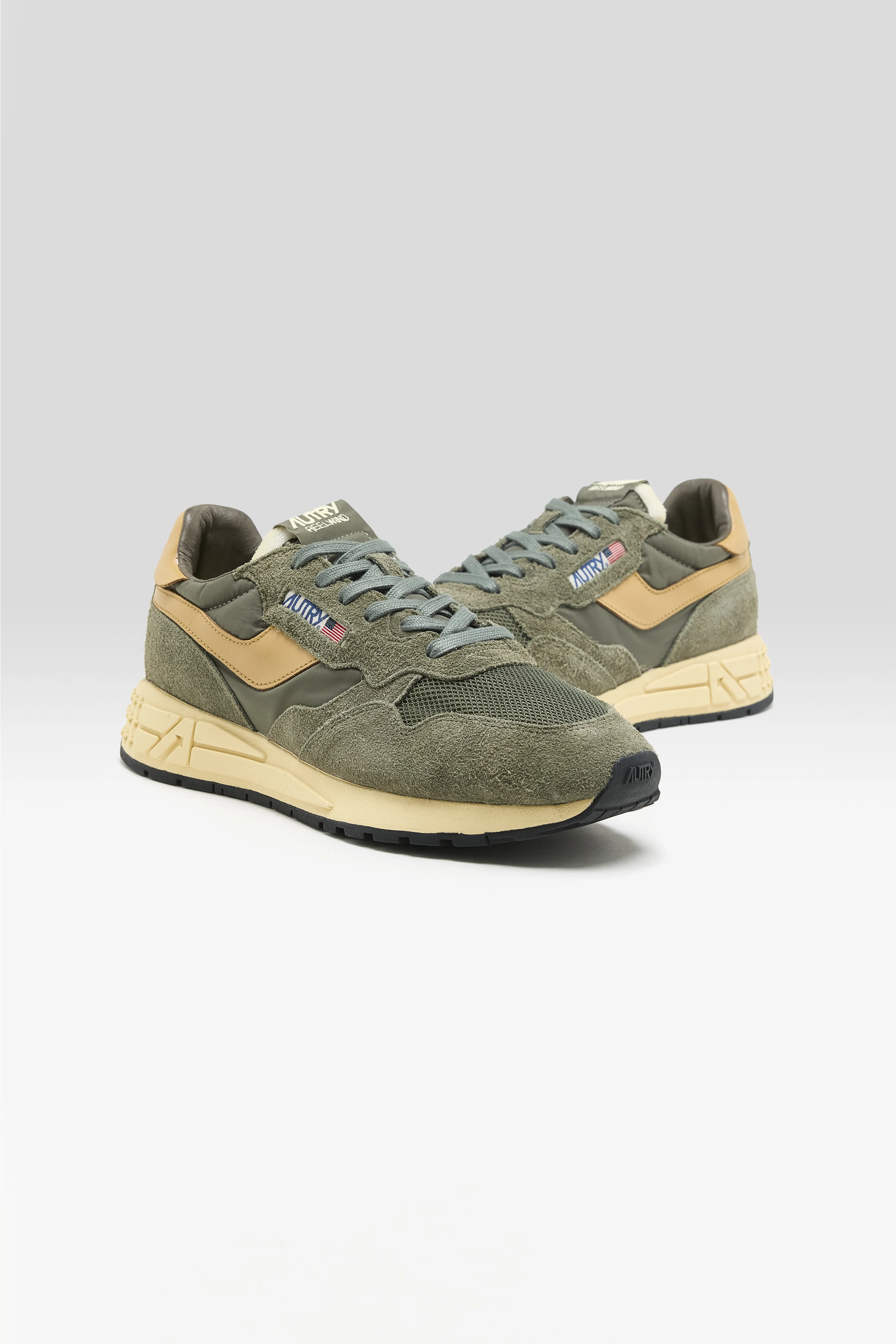 Bellerose Reelwind Low for Men  (261 / M / BRITISH KHAKI)