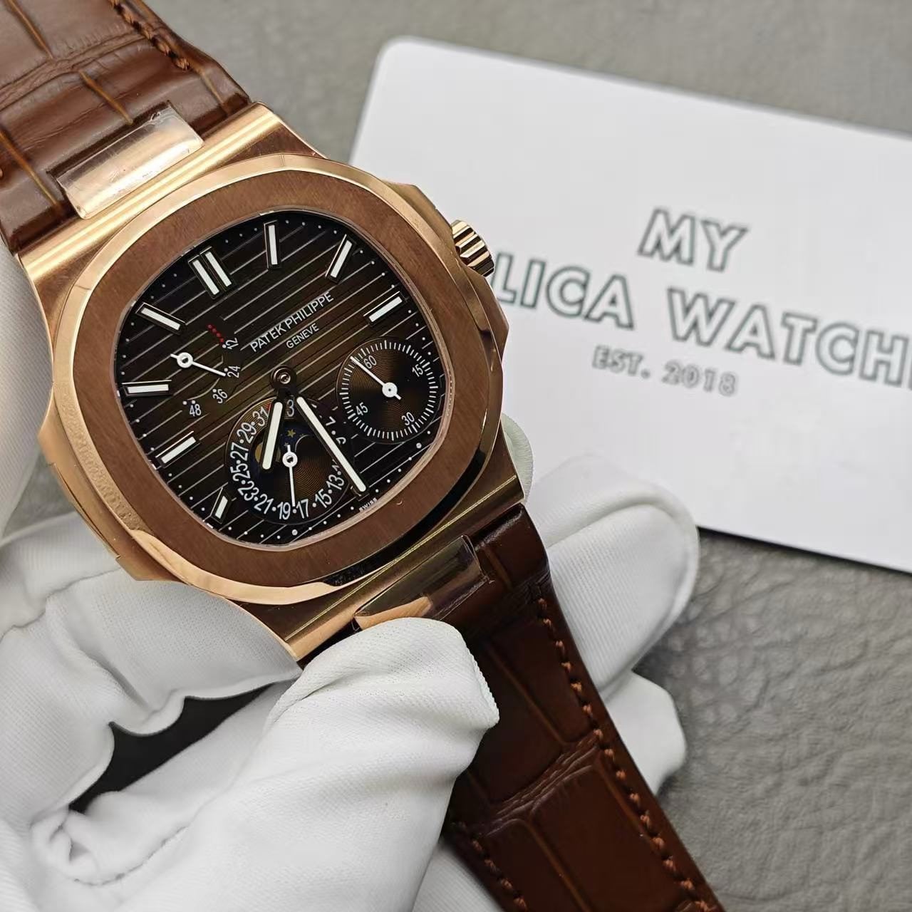 Replica Patek Philippe Nautilus Moon Phase Rose Gold Watch 5712R-001