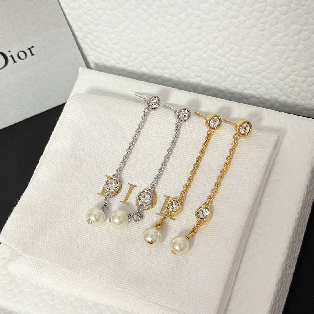 Dior Chain Tassel Earrings - Original Replica Club