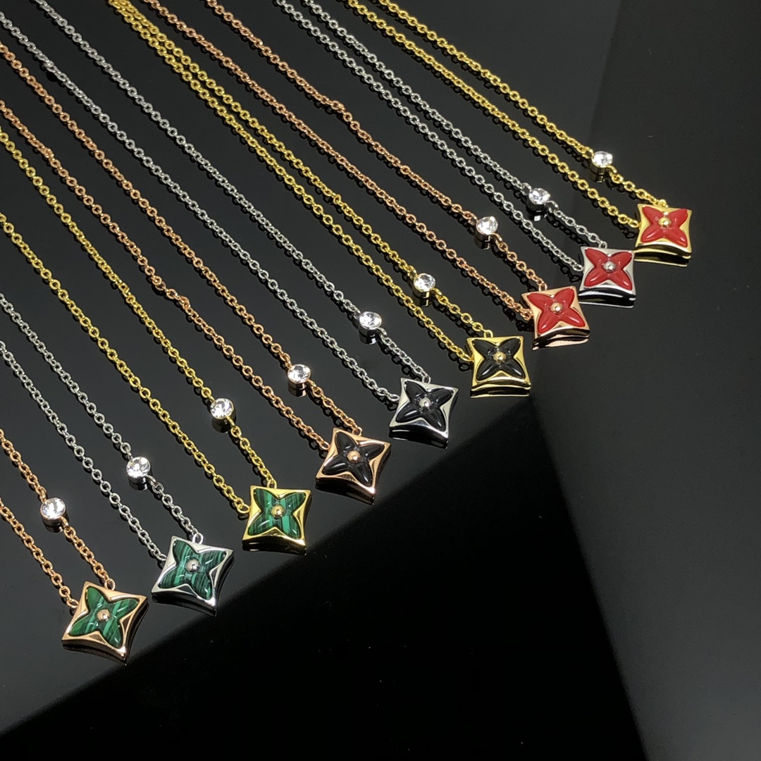 Louis Vuitton 1 Motif BB Star Pendant Necklace - Original Replica Club