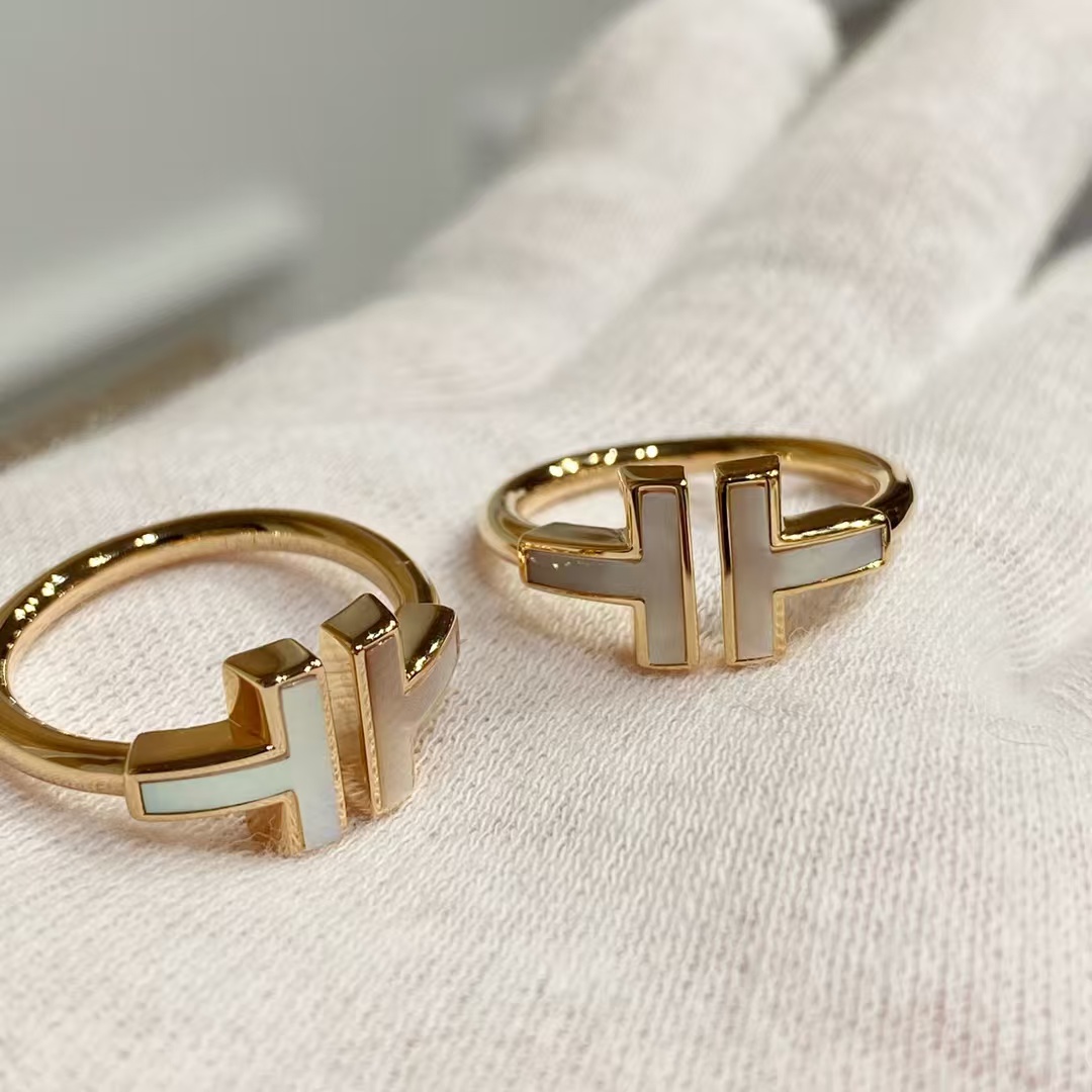 Tiffany Mother of Pearl Double T Ring - Original Replica Club
