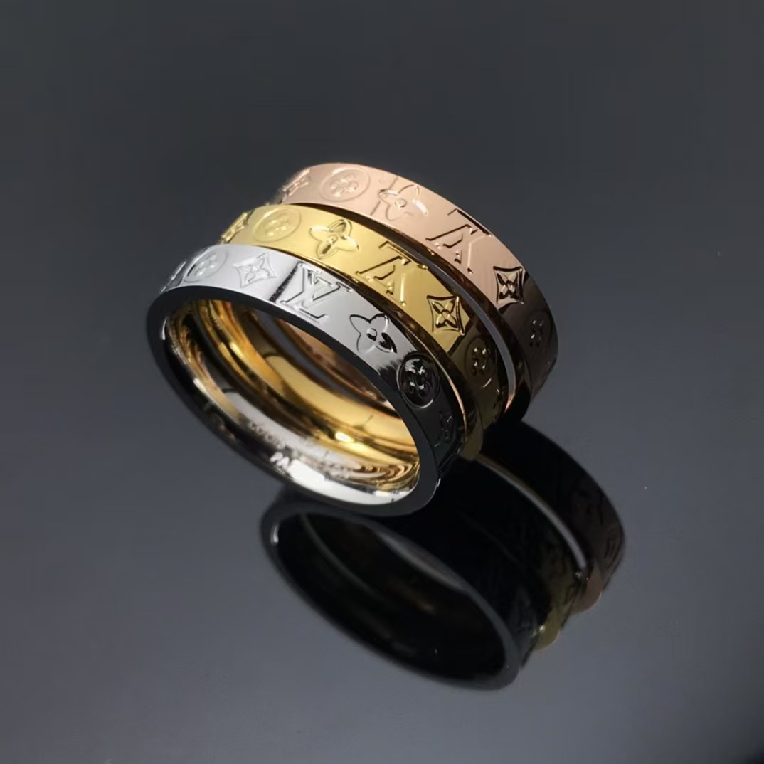 Louis Vuitton Pattern Debossed Ring - Original Replica Club