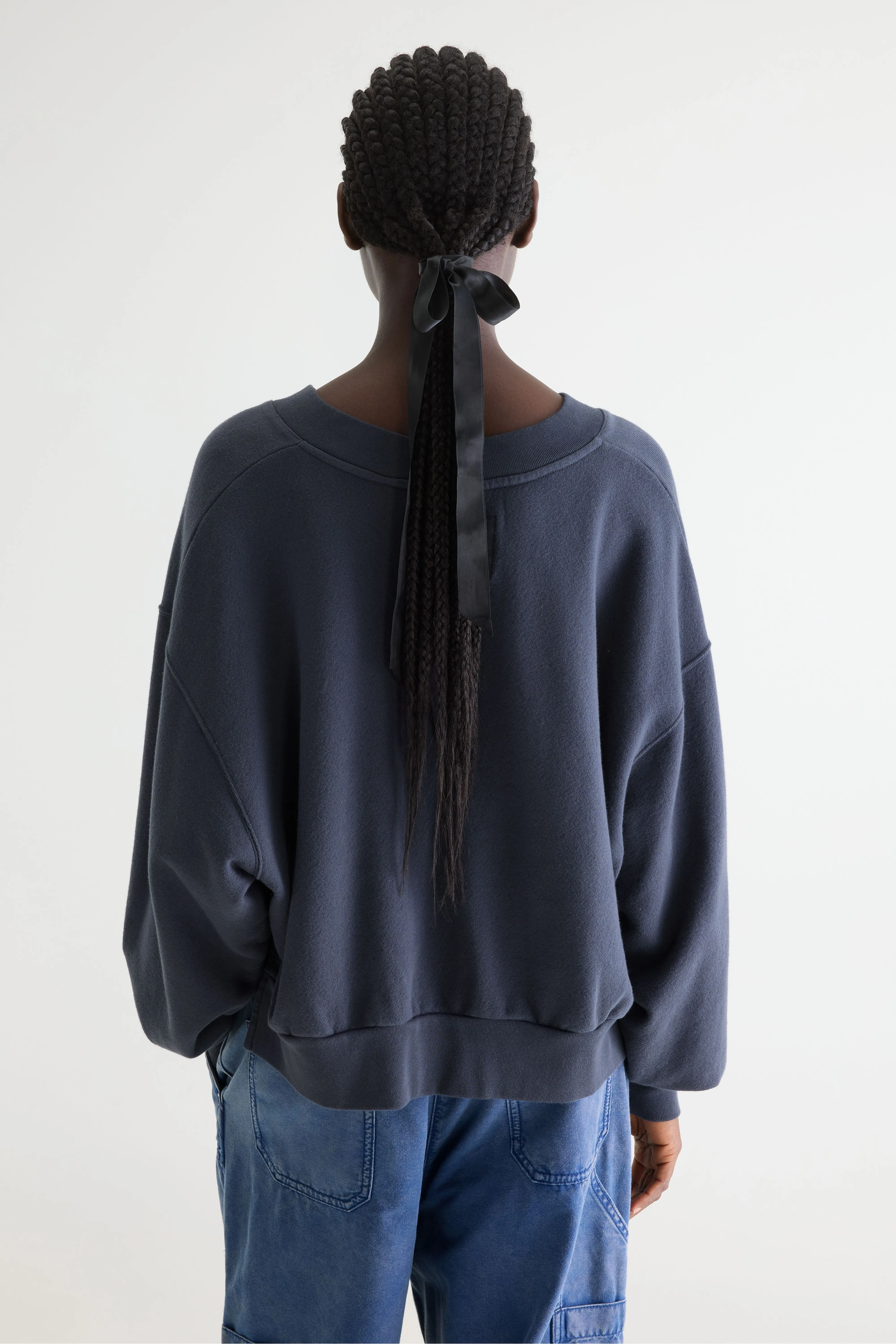 Bellerose Varola v-neck navy sweatshirt (262 / W / NAVY)