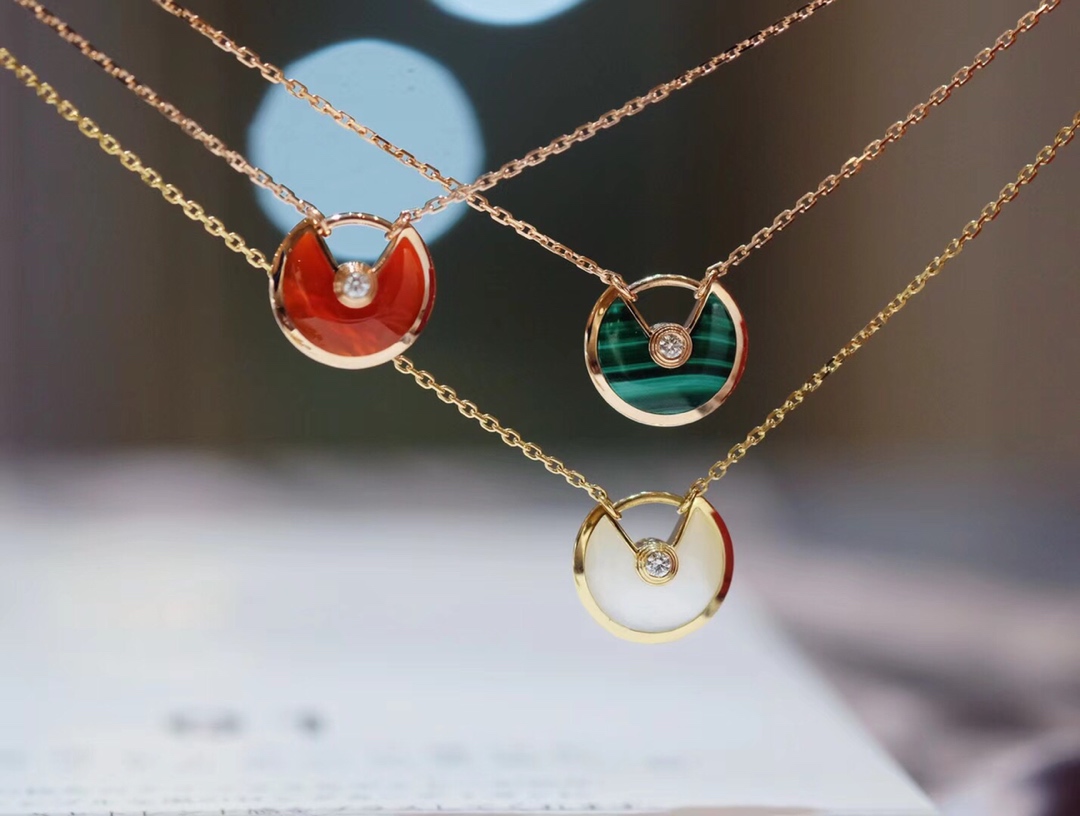 Cartier Amulette de Necklace Earring Bracelet - Original Replica Club