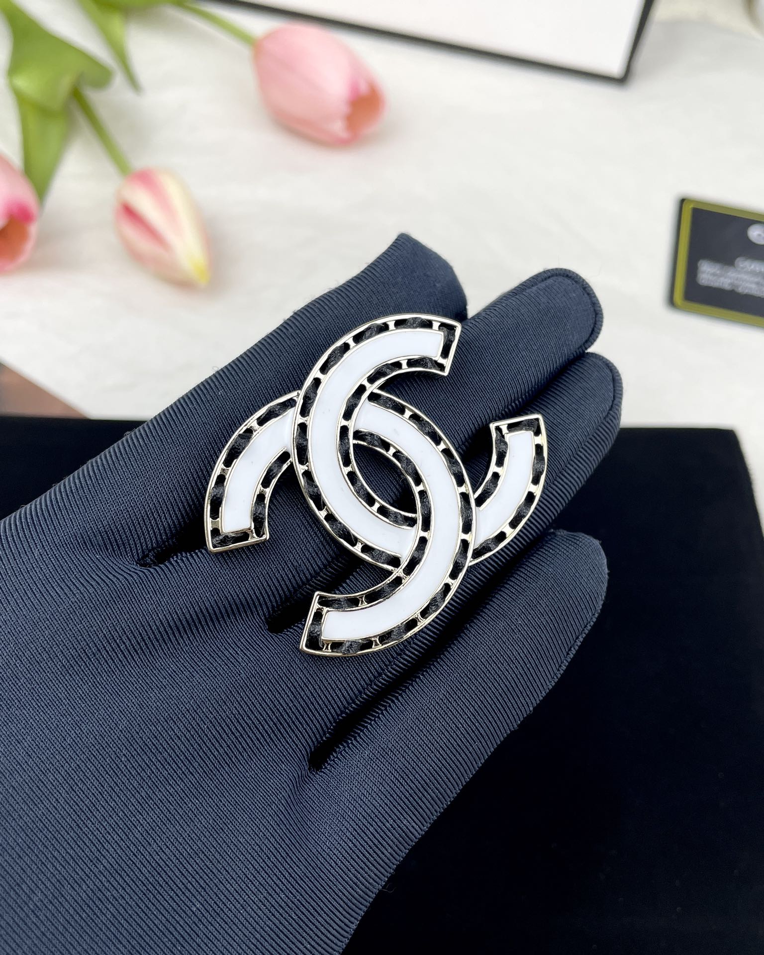 Chanel White Enamel Leather Woven CC Brooch - Original Replica Club