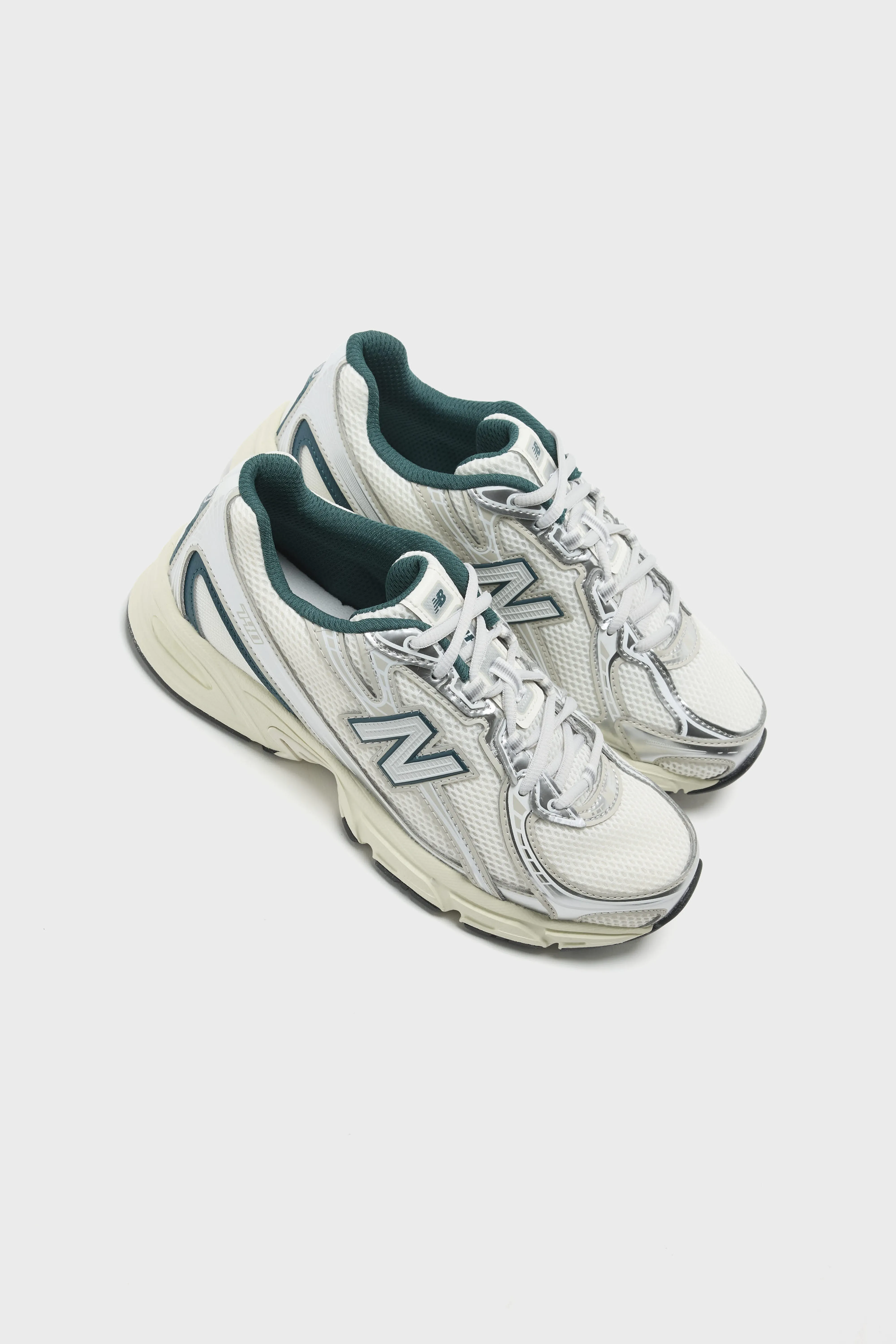 Bellerose 740 for Women  (261 / W / GREEN)