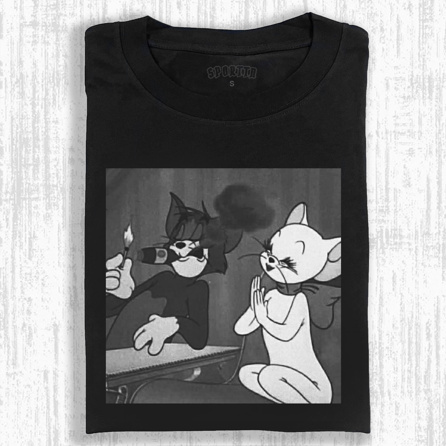 TOM AND THE WHITE CAT'S FUNNY MOMENT T-SHIRT