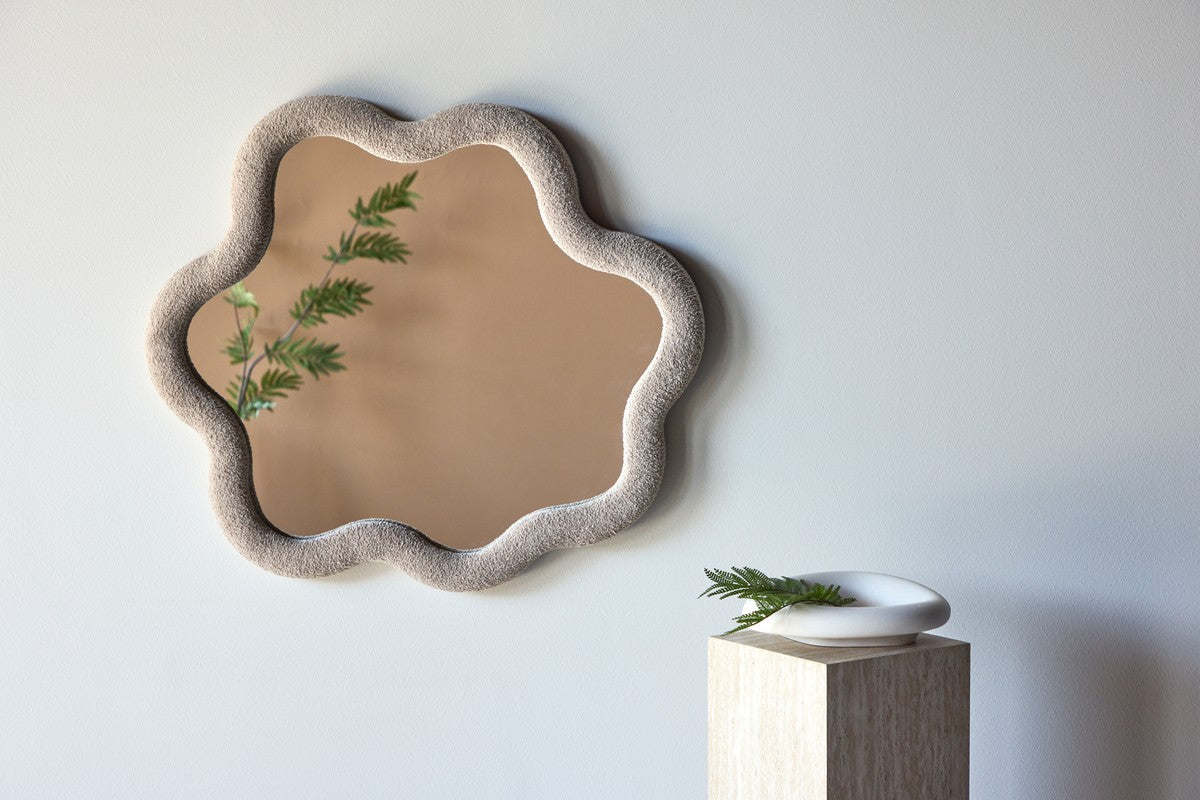 Rebellenclub Yara Spiegel - 70 x 70 cm - Beige