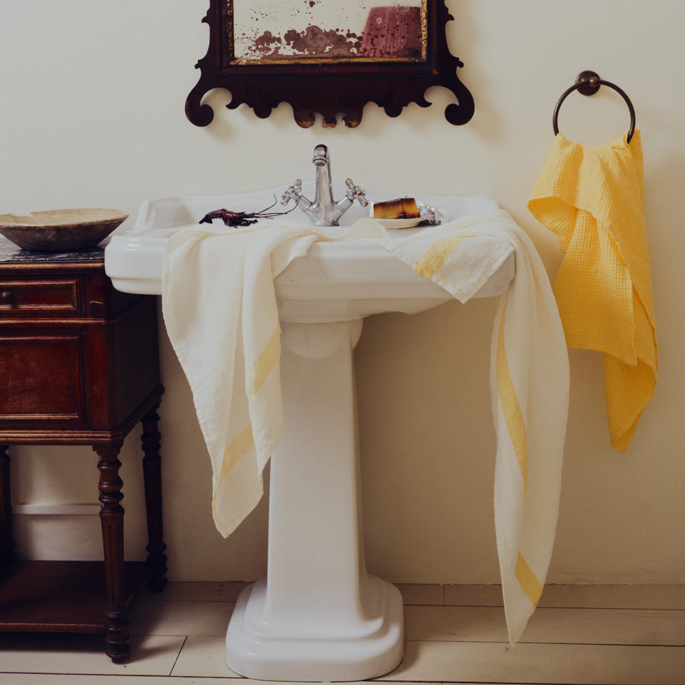 Serviette de bain en lin - Nid d'abeille - Bande Jaune Citronnade