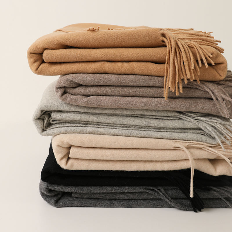 Solid Color Pure Wool Blanket Luxury Soft Thermal Woven Oversize Throw For Bed And Sofa Soft Breathable For Home Decor