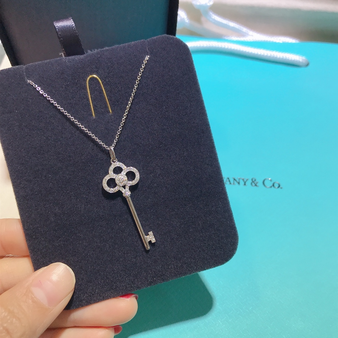 Tiffany Crown Key Pendant Necklace - Original Replica Club