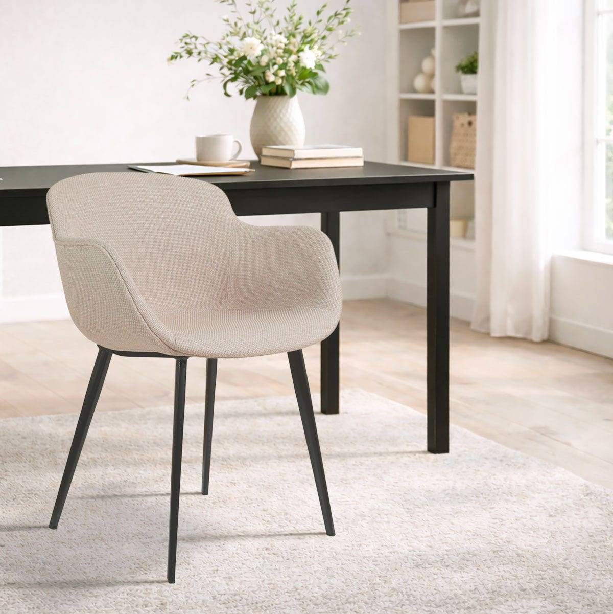 Nolon Elma Eetkamerstoel Beige Met Armleuning