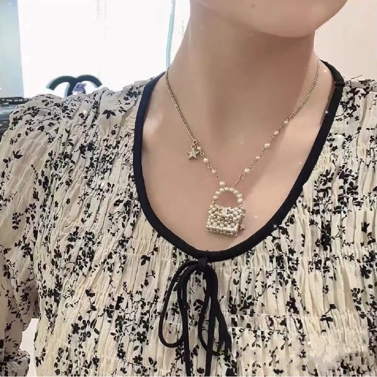 Chanel Pearl Bag Pendant Necklace - Original Replica Club