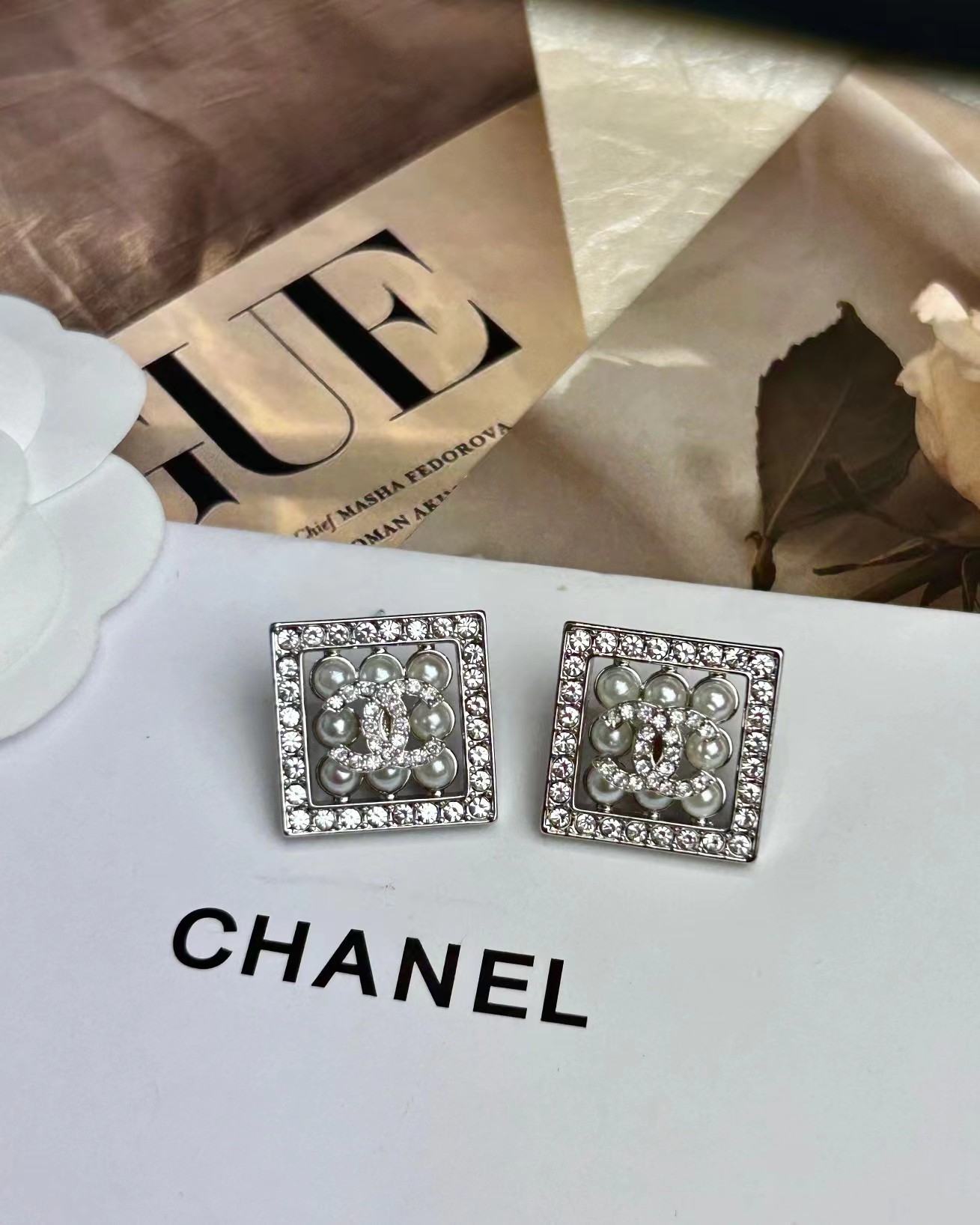 Chanel Square Diamond and Pearl Earrings - Original Replica Club