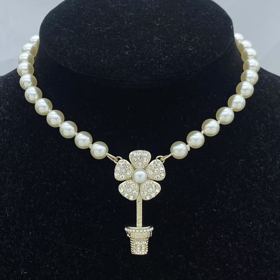 Chanel Potted Plants Flower Pearl Necklace - Original Replica Club