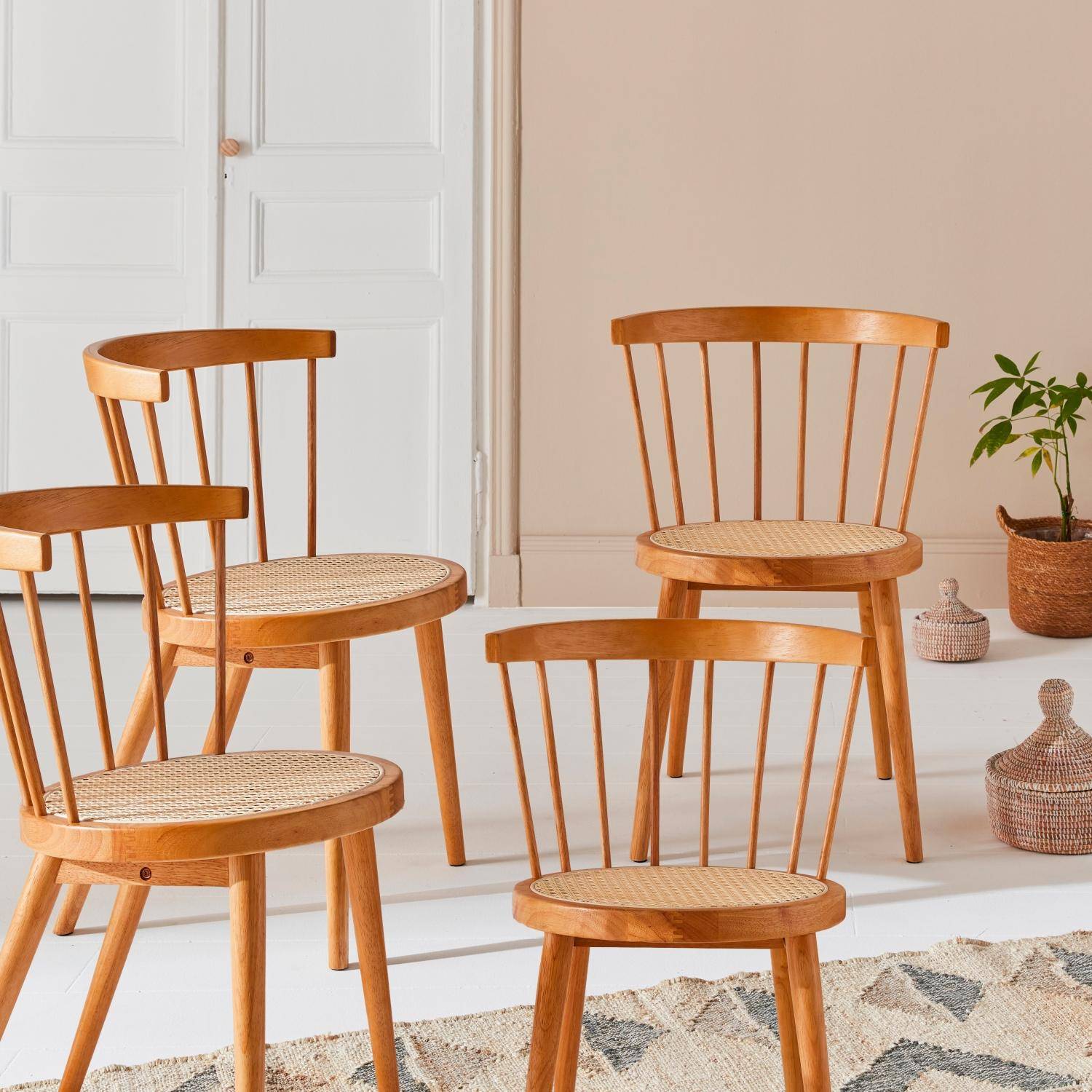 Nora - Silla de madera y caña, set de 4