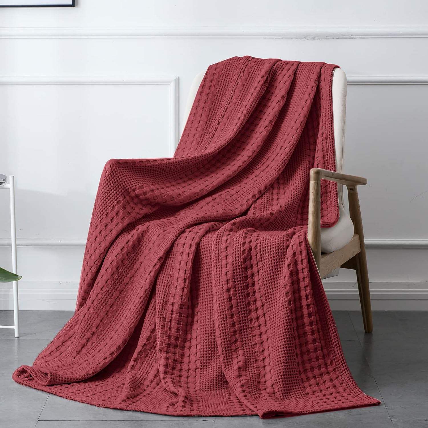 100% Cotton Waffle Knitted Throw Blanket Solid Color Eco-Friendly Summer Waffle Blanket for Cozy Evenings & Home