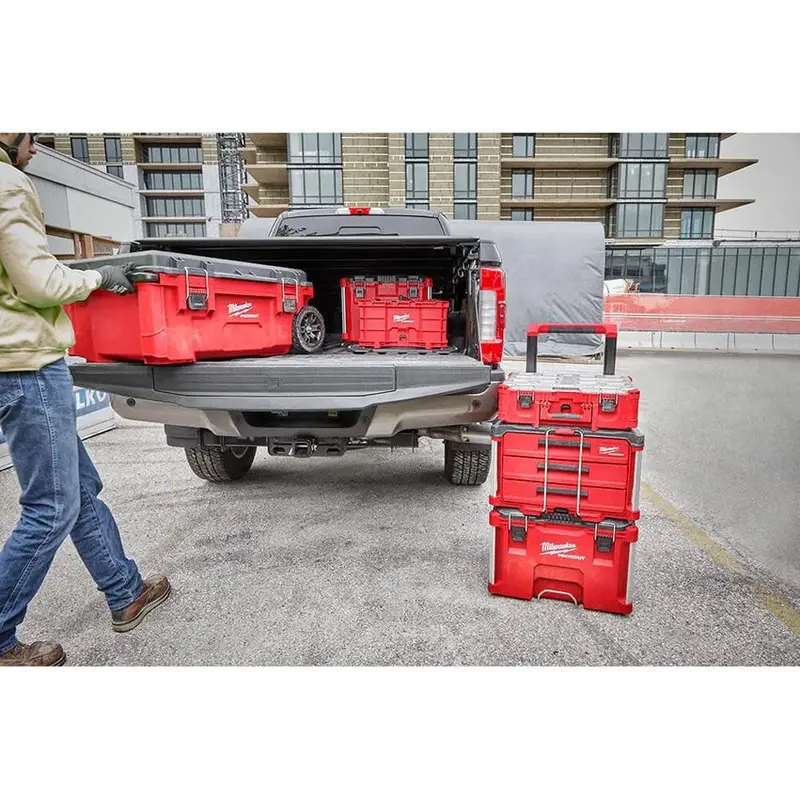 Milwaukee PACKOUT 3-Drawer Rolling Tool Box, 50 lbs Capacity - 48-22-8443 - Image 6 Milwaukee PACKOUT 3-Drawer Rolling Tool Box, 50 lbs Capacity - 48-22-8443 - Image 6