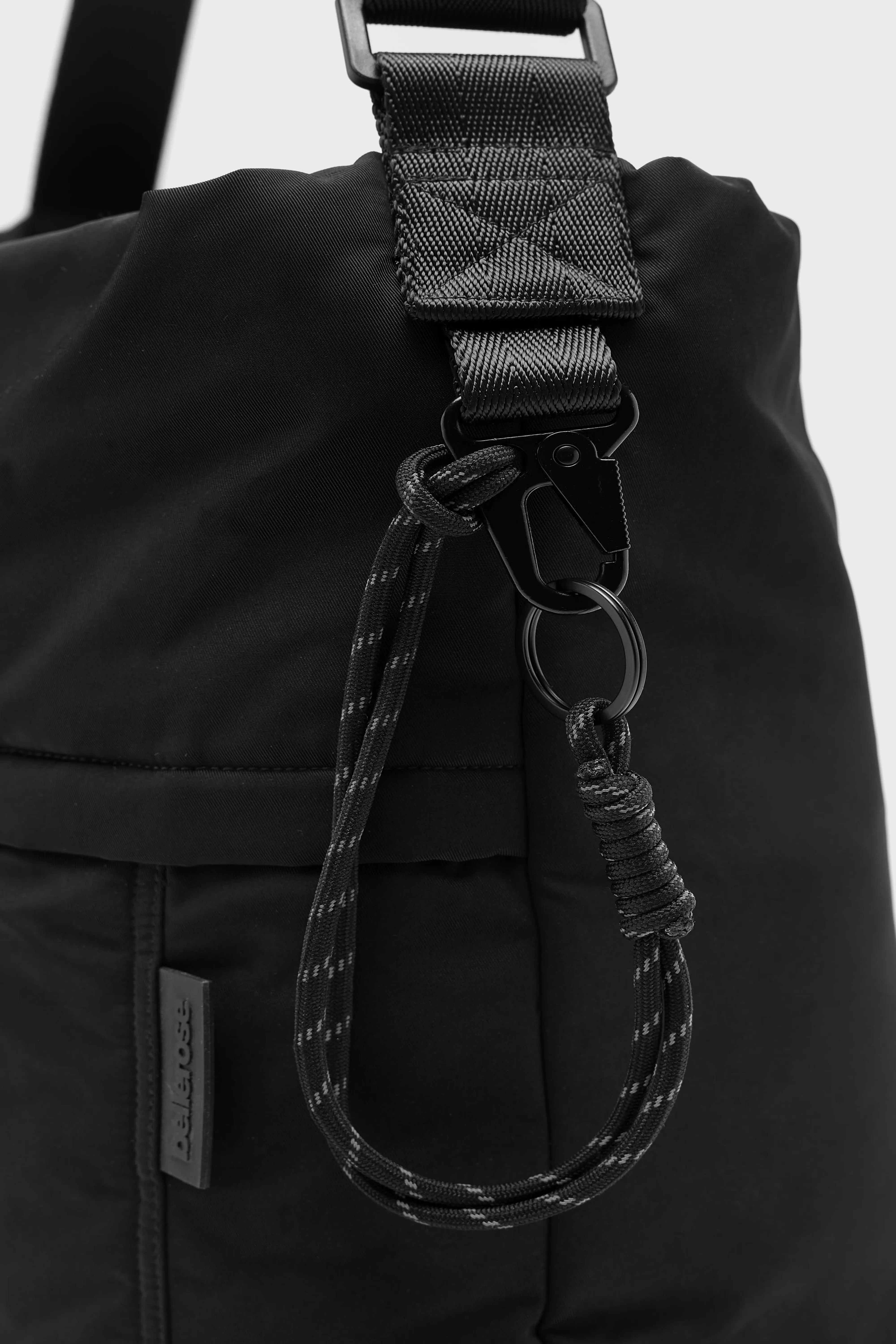 Bellerose Hendem shoulder bag (261 / M / BLACK)