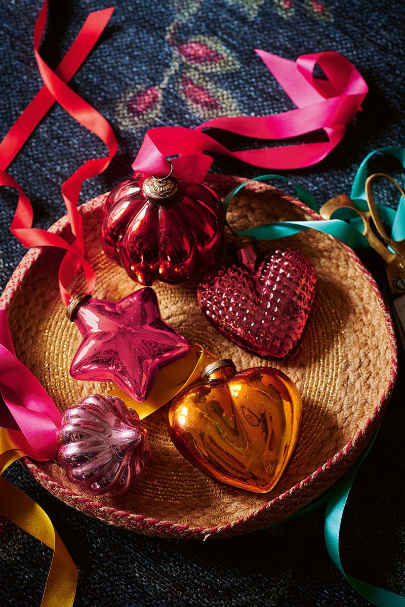 Ornament Glass Heart Pink 10cm