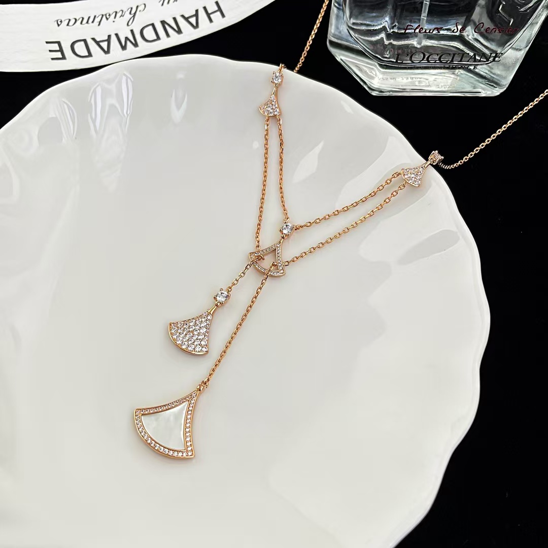 Bvlgari Divas' Dream Necklace - Original Replica Club