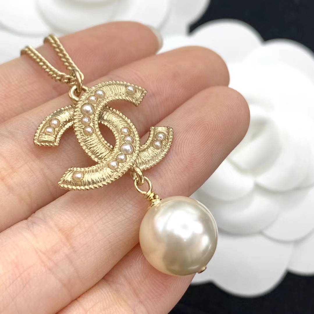 Chanel Sweater Double C Pearl Dangle Necklace - Original Replica Club