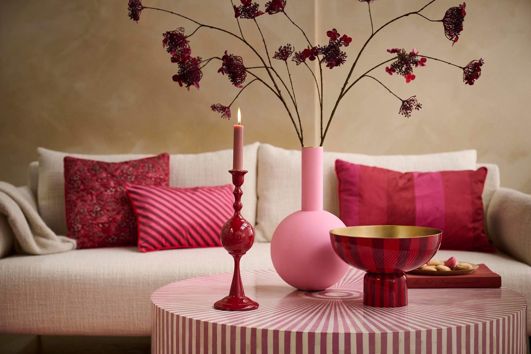 Vase Metal Large Matt Light Pink 42cm