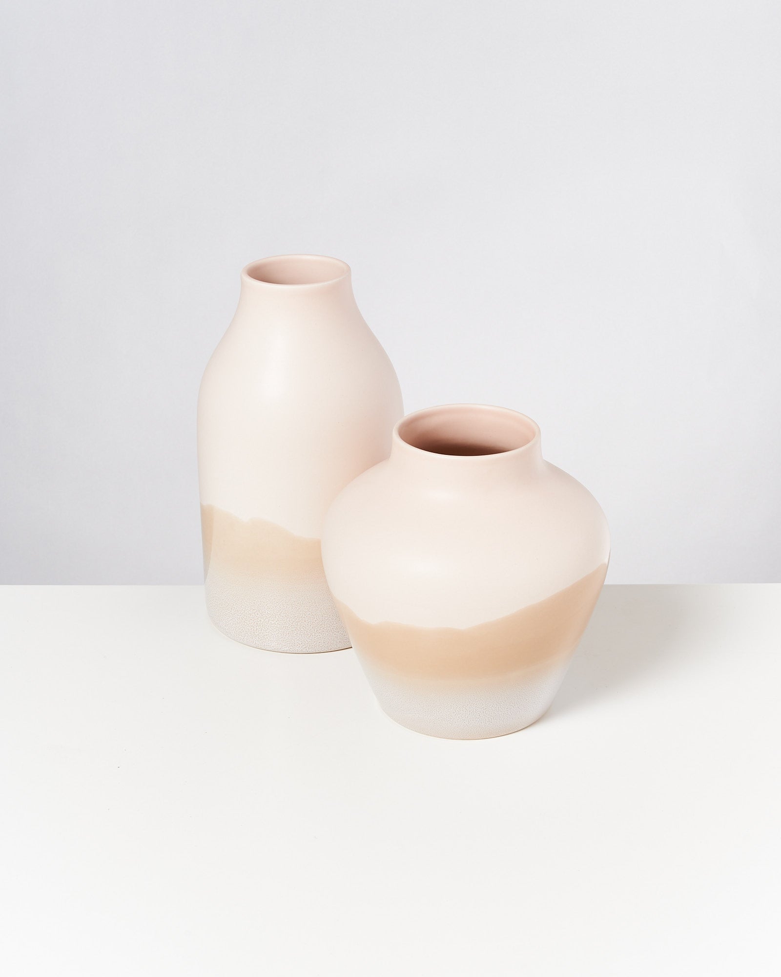 Marisa Vase M sand
