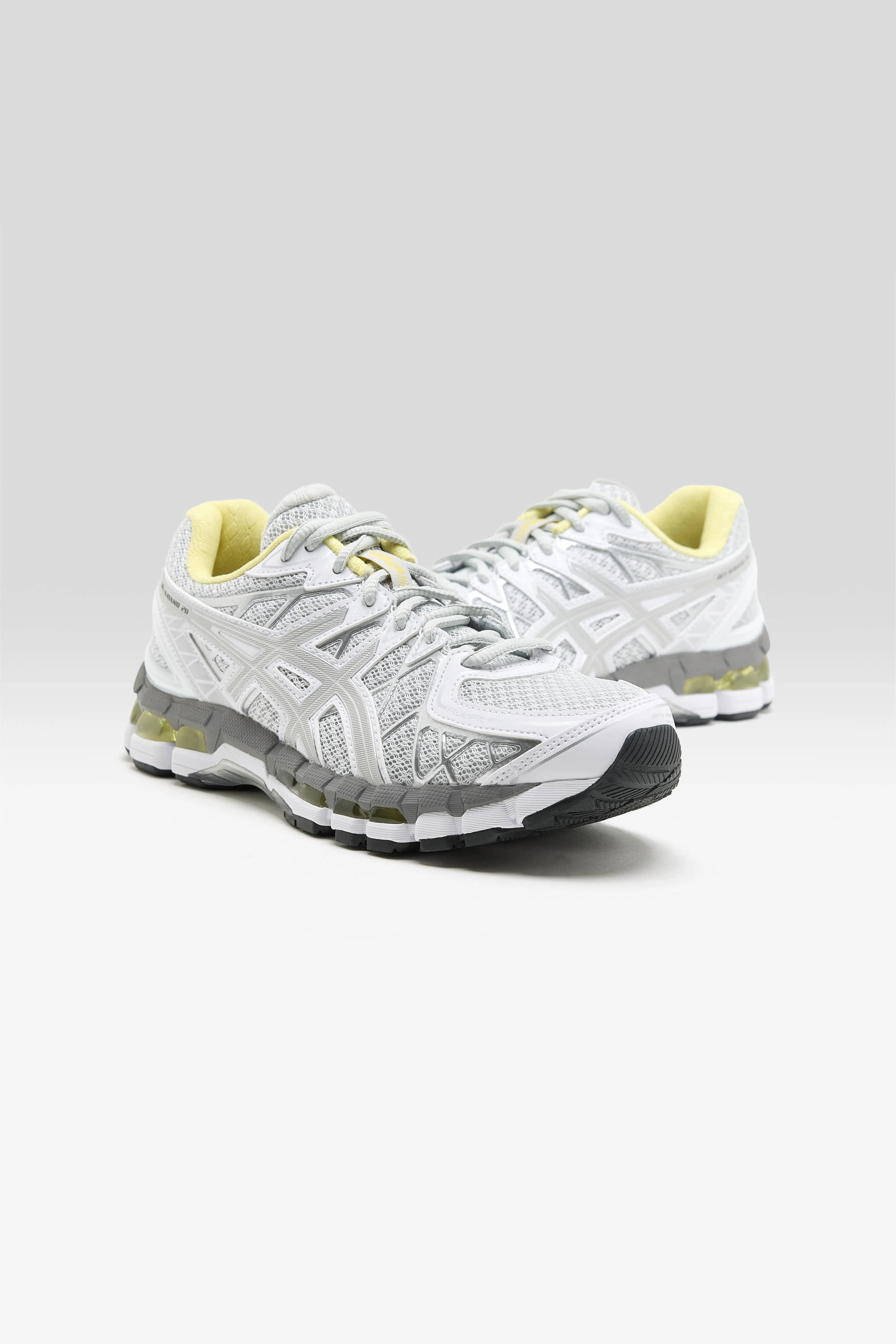 Bellerose Gel-Kayano 20 for Women  (261 / W / GREY)