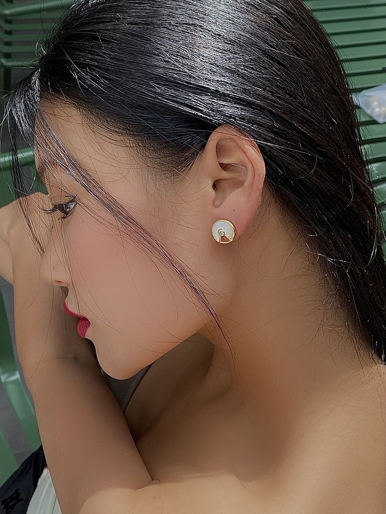 Cartier Amulette de Stud Earrings - Original Replica Club