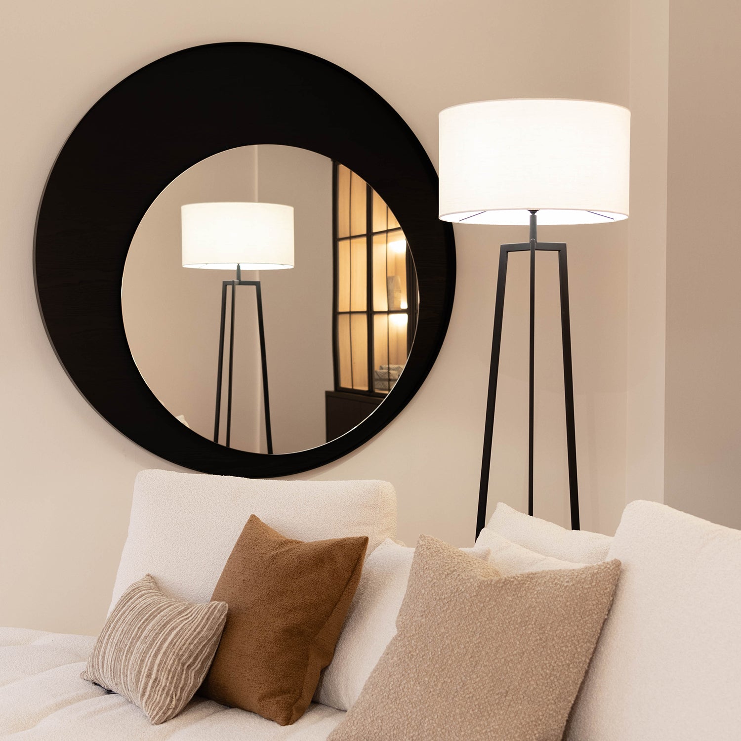 Atmooz Vloerlamp Falco - Zwart Wit Linnen Kap - Staande Lamp