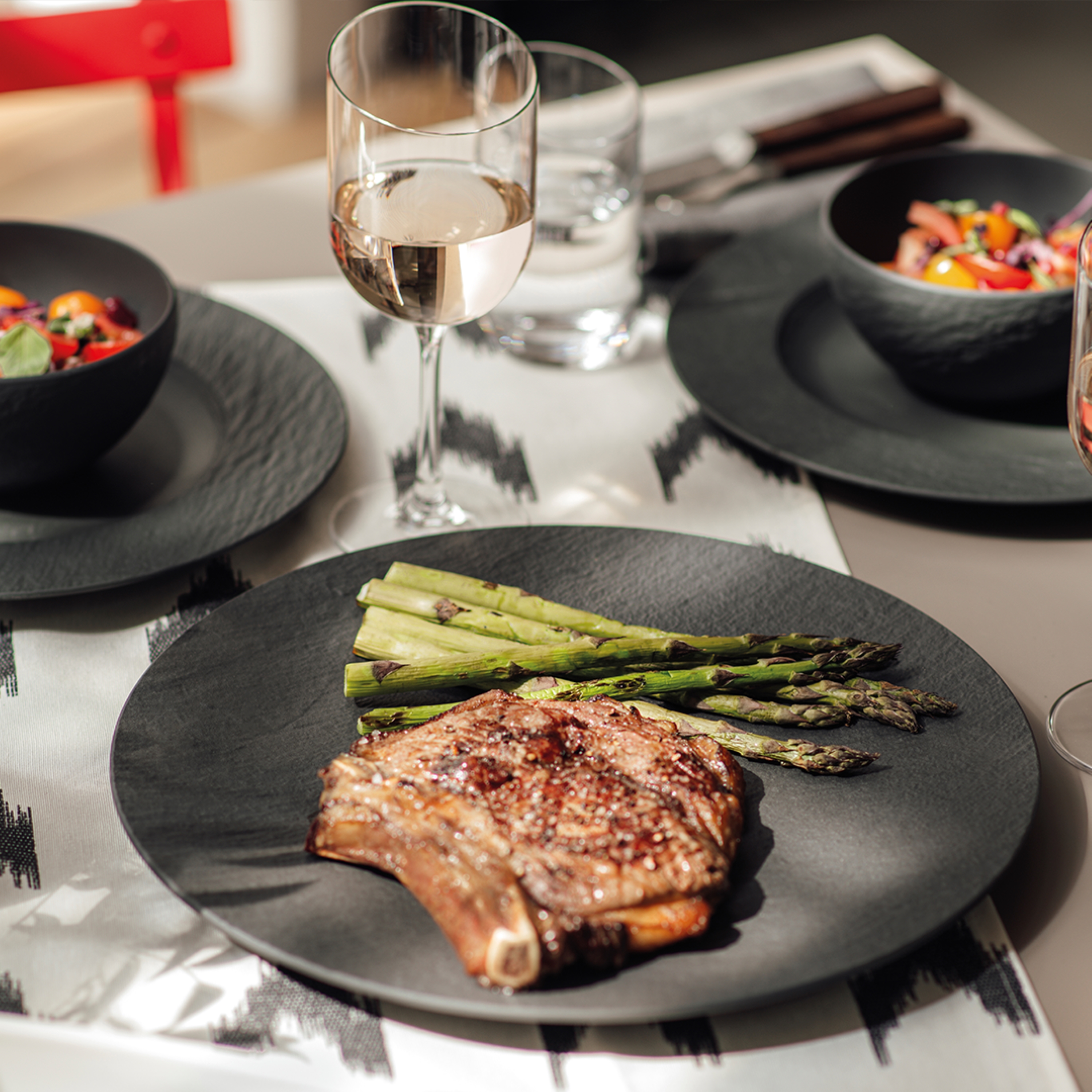 Villeroy & Boch Manufacture Serving/ Under Plate