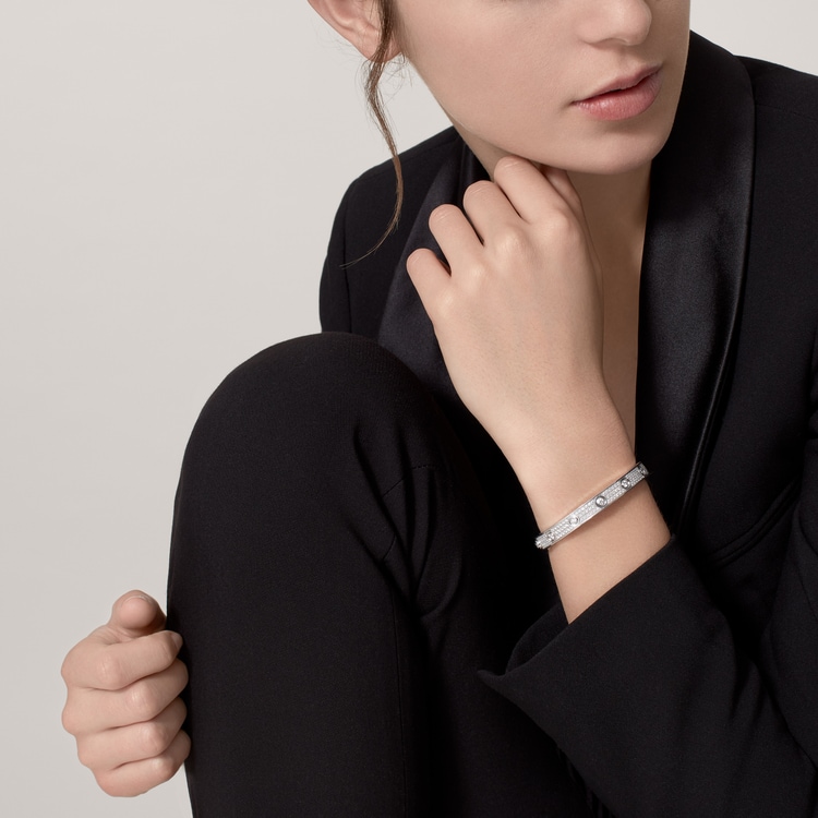 Replicate LOVE bracelet, classic model, paved, 12 diamonds(1:1 replica) - Original Replica Club