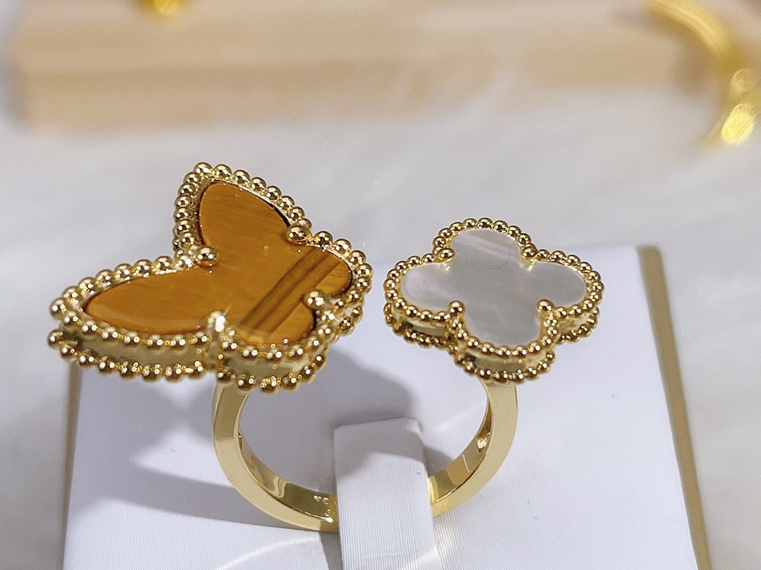 VCA Lucky Alhambra Between the Finger Ring - Original Replica Club