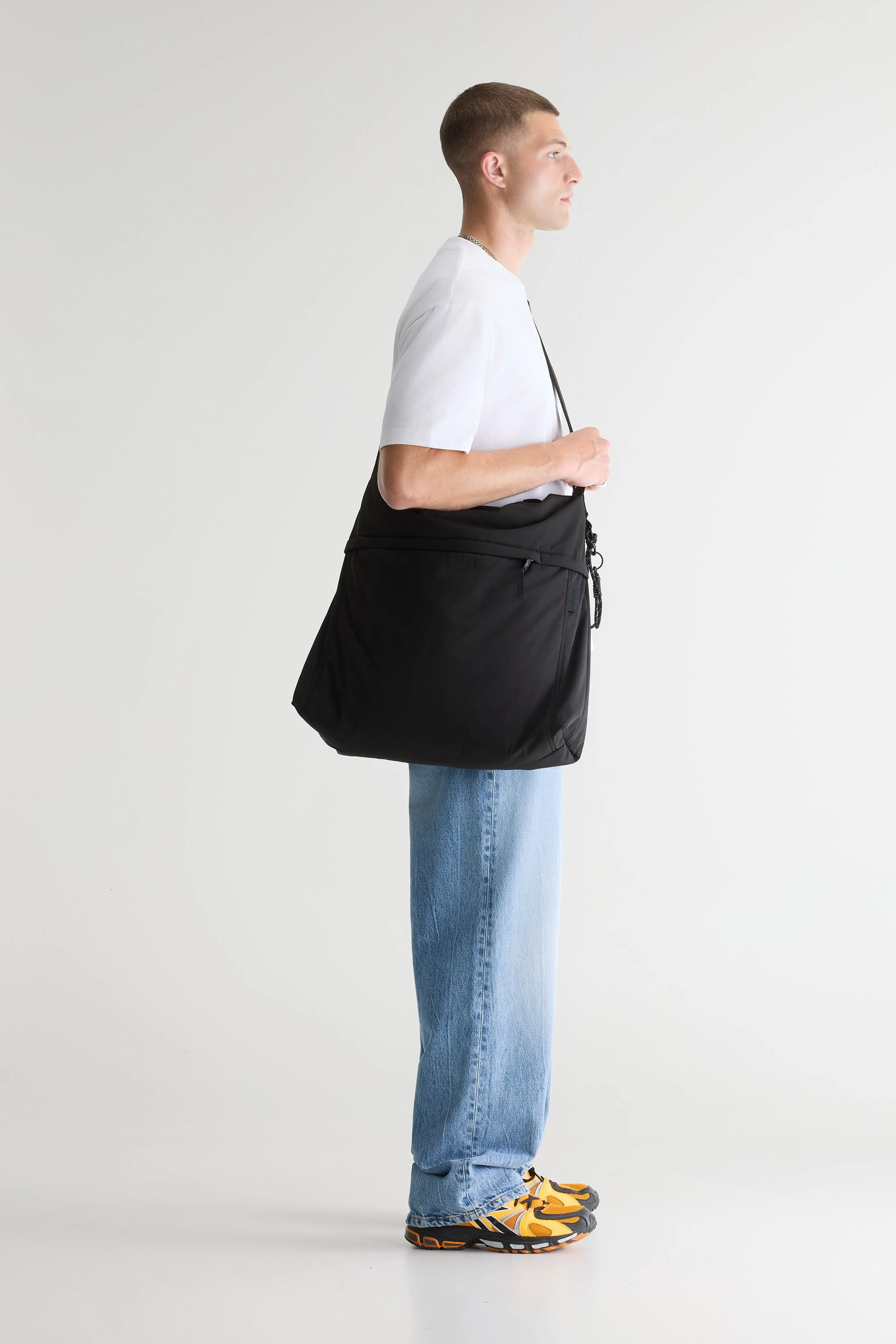 Bellerose Hendem shoulder bag (261 / M / BLACK)