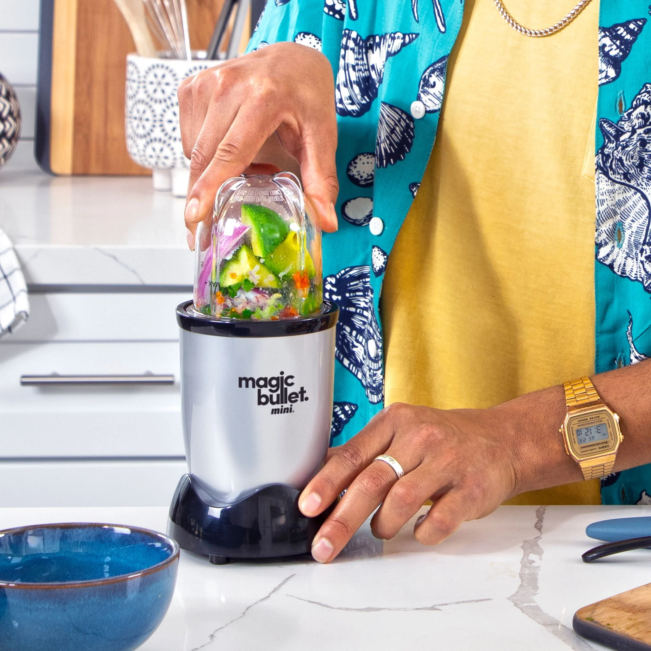 Magic Bullet® Mini 14 oz. Compact Personal Blender Silver/Black - Image 7