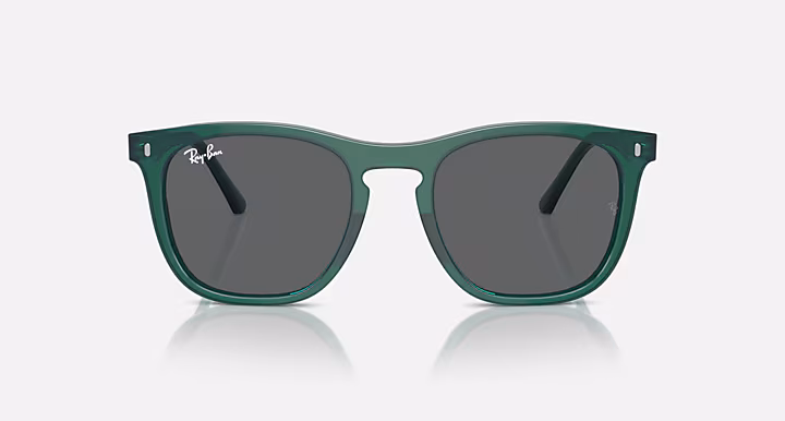Ray-Ban RB2210
