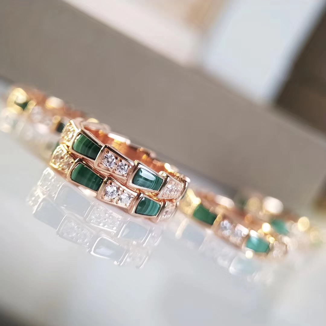 Bvlgari Rose Gold and Malachite Serpenti Viper Ring - Original Replica Club