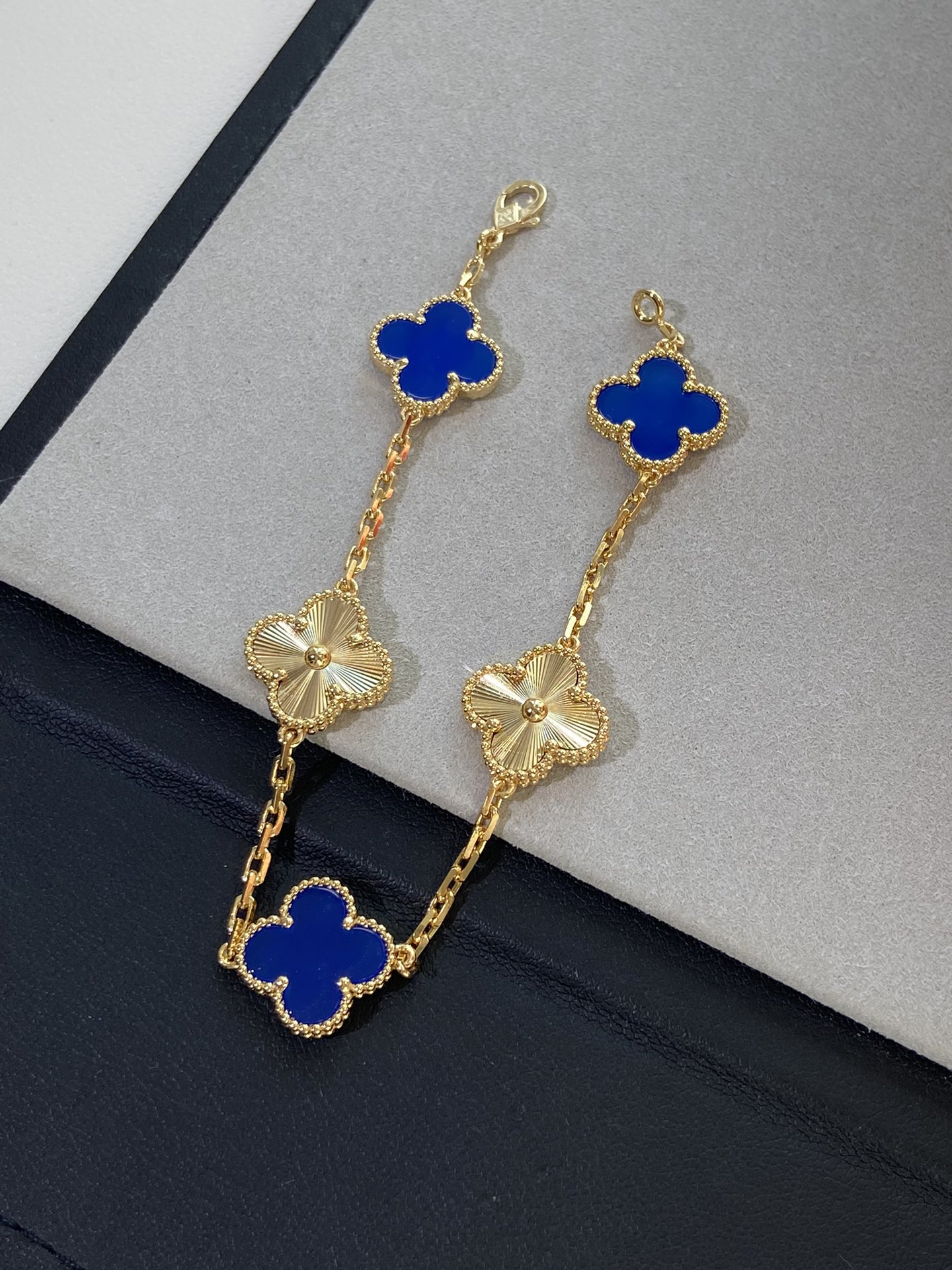 VCA Gold Guilloche and Deep Blue Agate Vintage Alhambra Bracelet 5 Motifs - Original Replica Club
