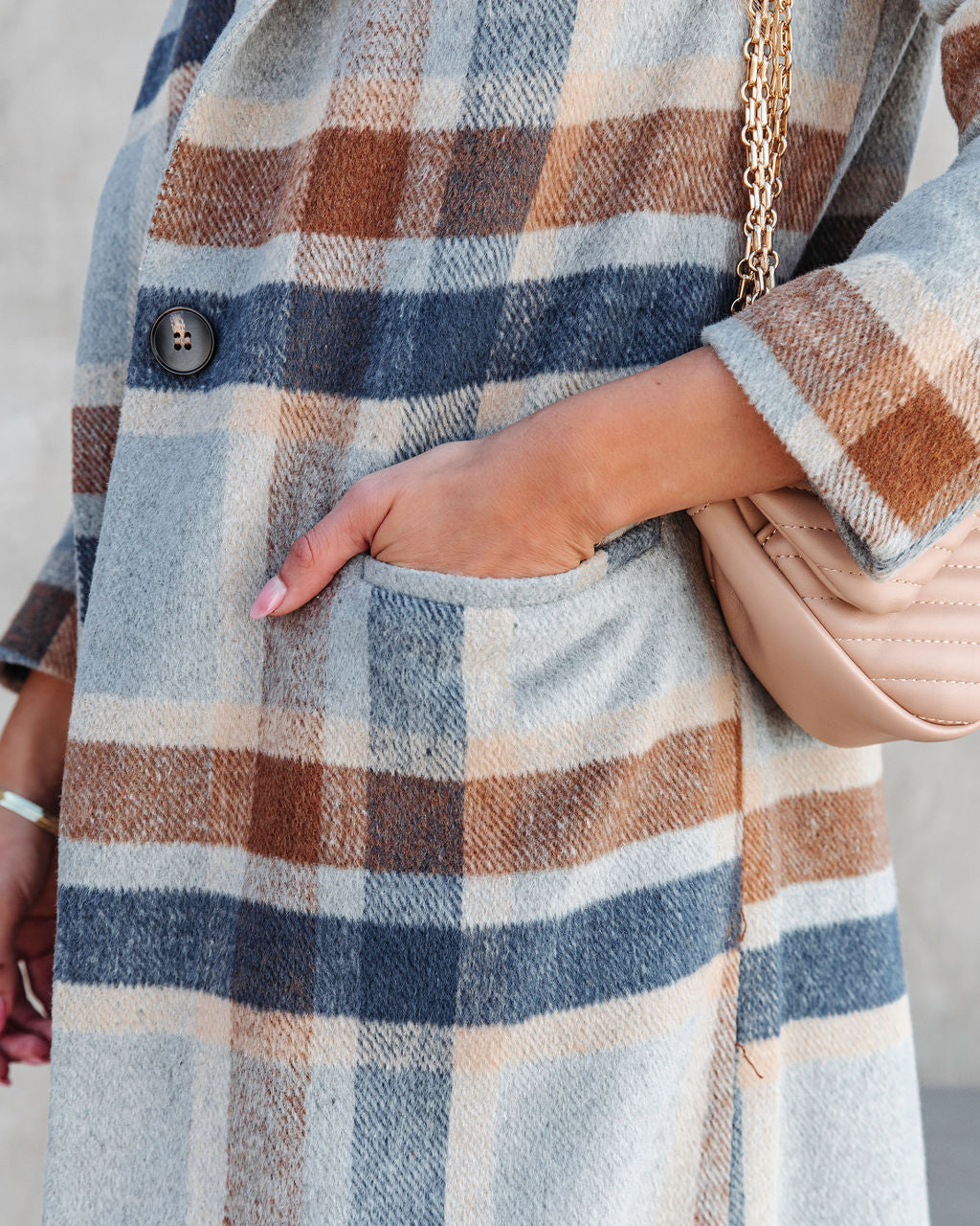 Brisk Rain Strolls Pocketed Plaid Coat - Se7enfashion