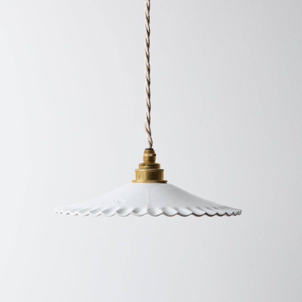 Suspension en dentelle - Yvonne