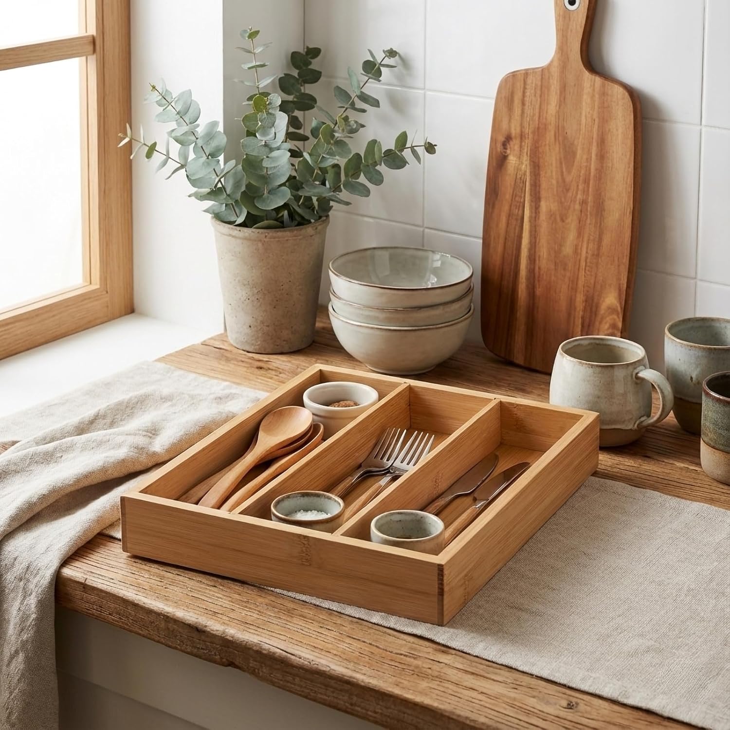 Wooden Silverware Organizer for Drawer, Bamboo Utensil Drawer Organizers, Kitchen Utensil Organizer Tray with 3 Storage Compartments, Flatware Organizers for Cutlery Flatware 