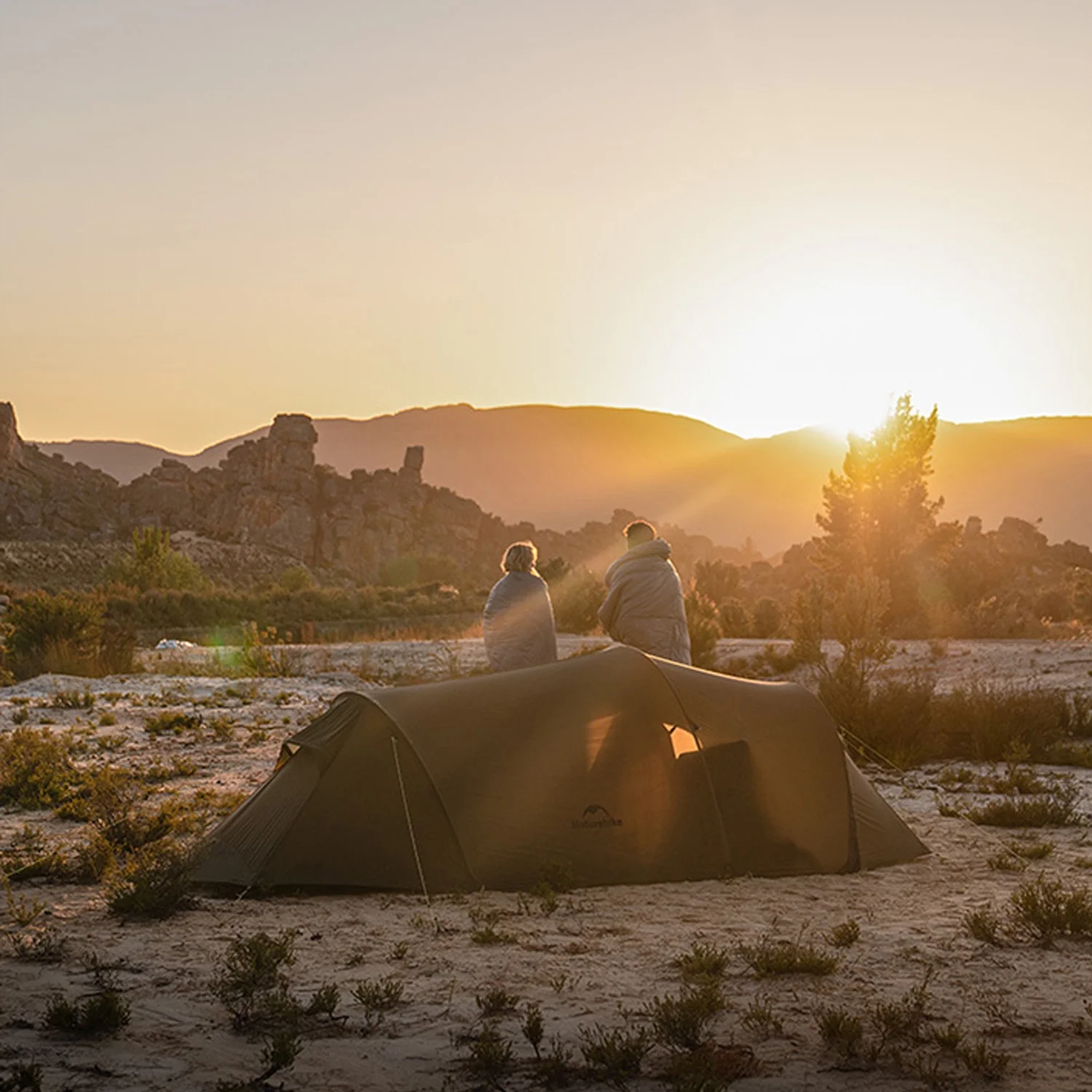 Naturehike, Ultralight Hiking Tent, Tear-resistant Tunnel Tent, Waterproof Camping Tent, Windproof Tent with Hall, 15D Lightweight Silicone-coated Nylon Fabrics,Large size for 2/3 Person. - Image 12