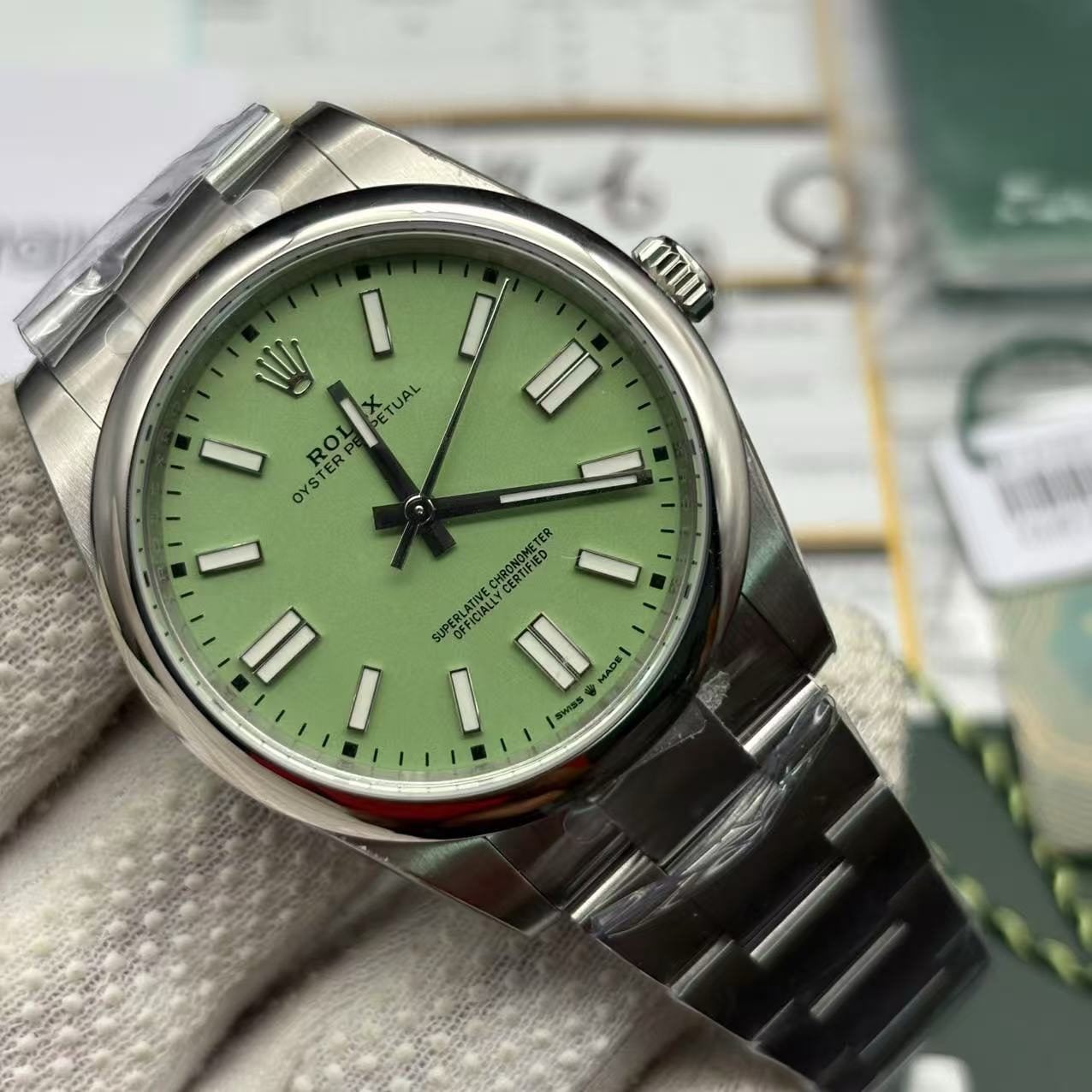 Superclone Rolex Oyster Perpetual 277200 Pistachio Dial