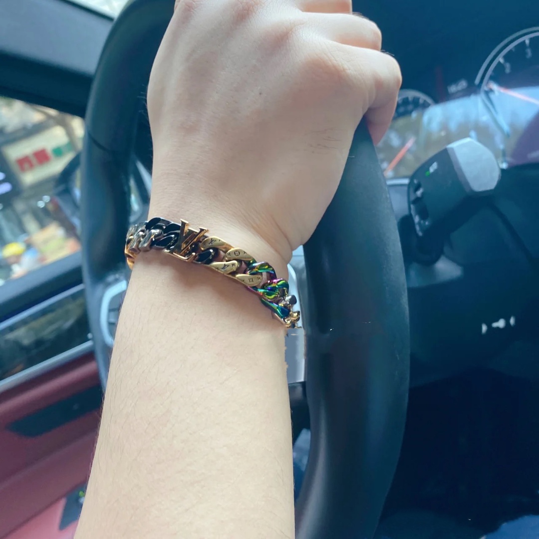 Louis Vuitton Flat Cuban Chain Bracelet - Original Replica Club