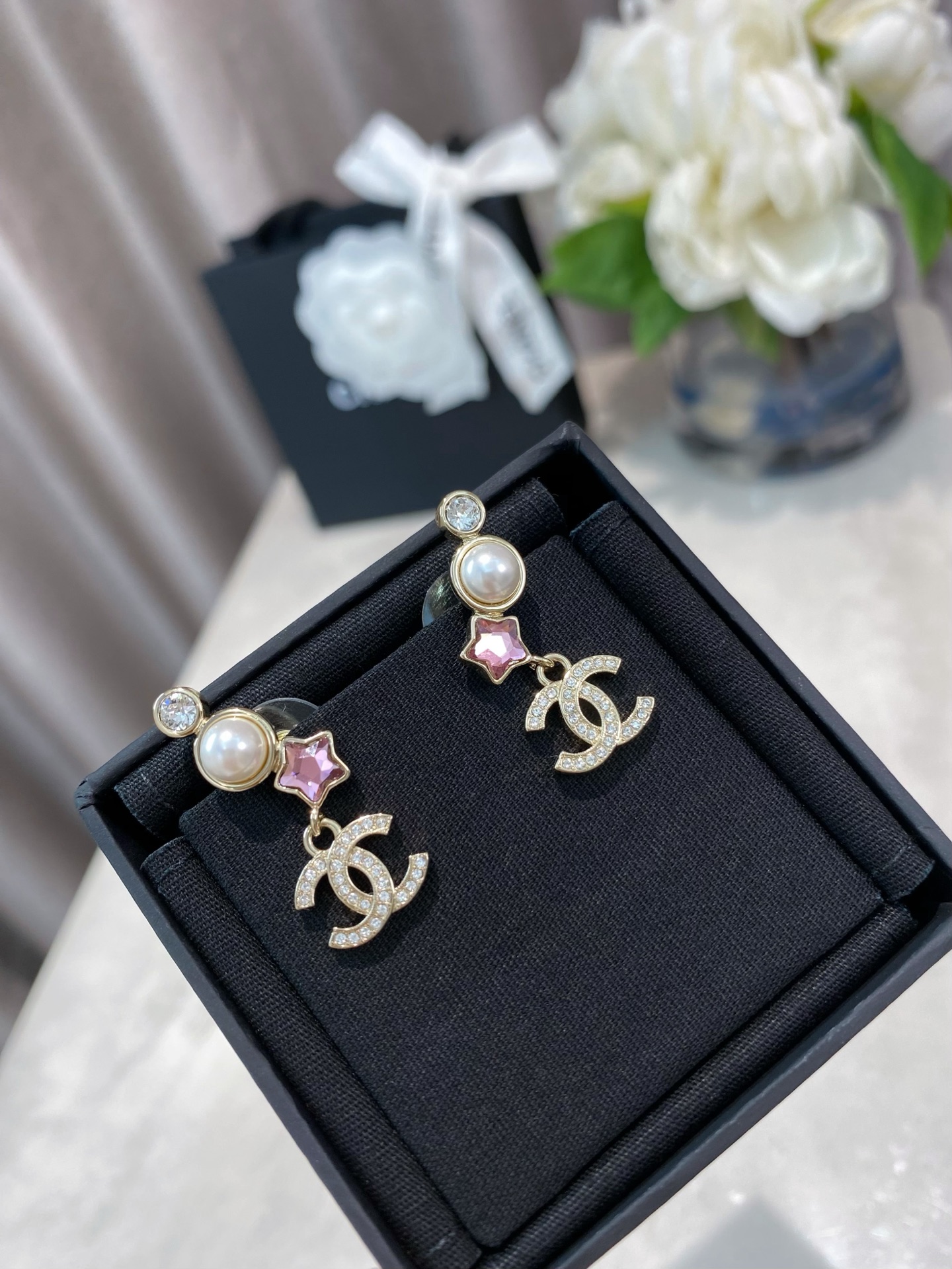Chanel Rhinestone Pink Star Pearl CC Earrings - Original Replica Club