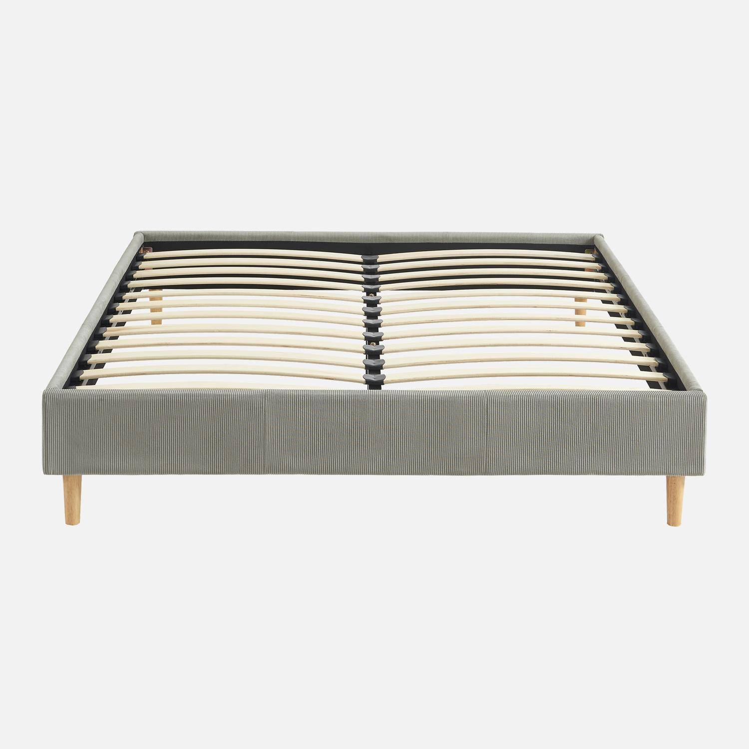 Milton - Cama con somier 140x190cm, acabado en pana fina