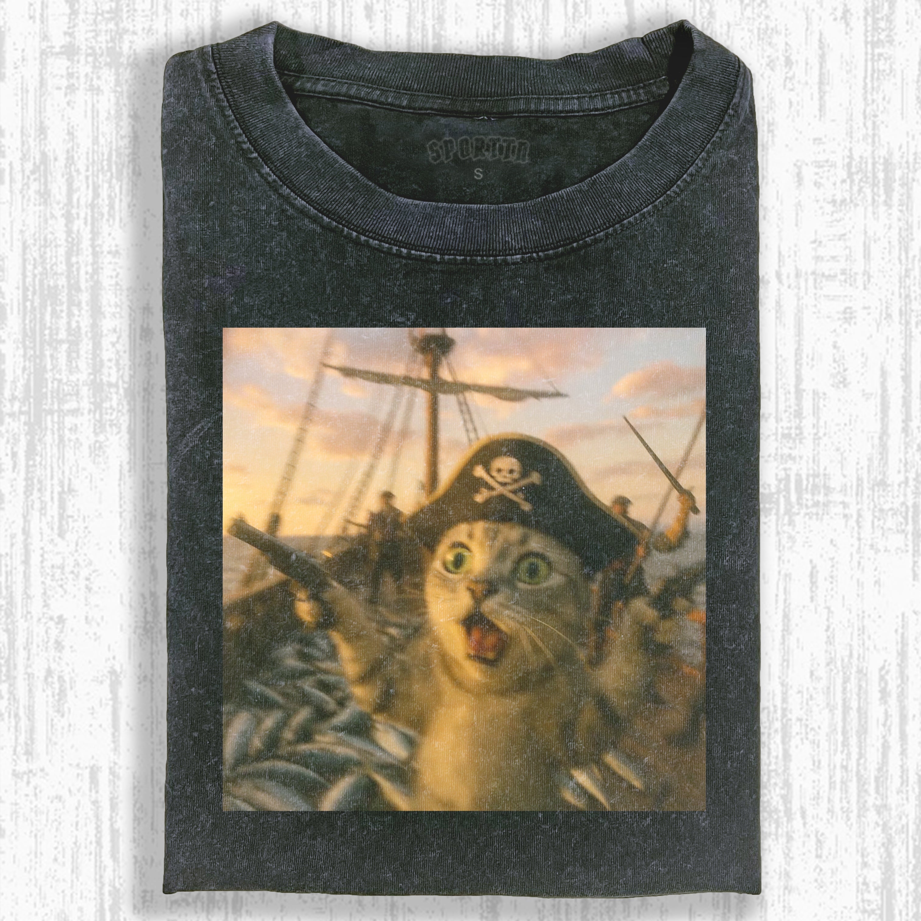 WACKY CAT TEE
