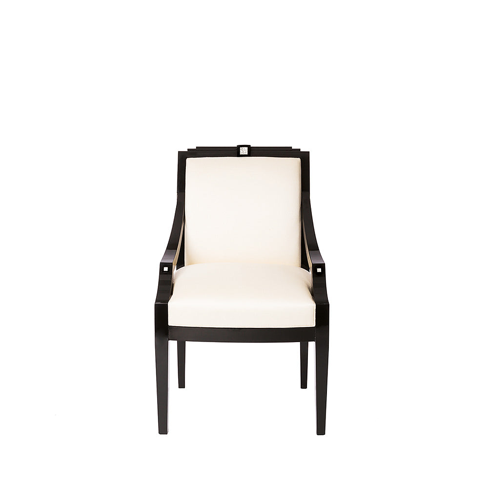 CHAISE CLASSIQUE MASQUE DE FEMME - CRISTAL INCOLORE, LAQUÉ NOIR ET SOIE IVOIRE, CHAISE AVEC ACCOUDOIRS